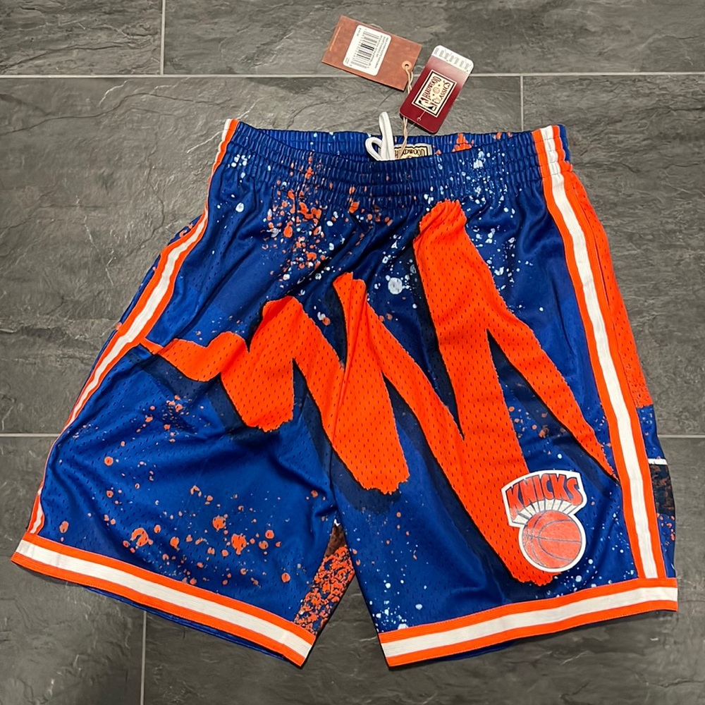 Mitchell & Ness NBA hyper hoops swing man mesh shorts